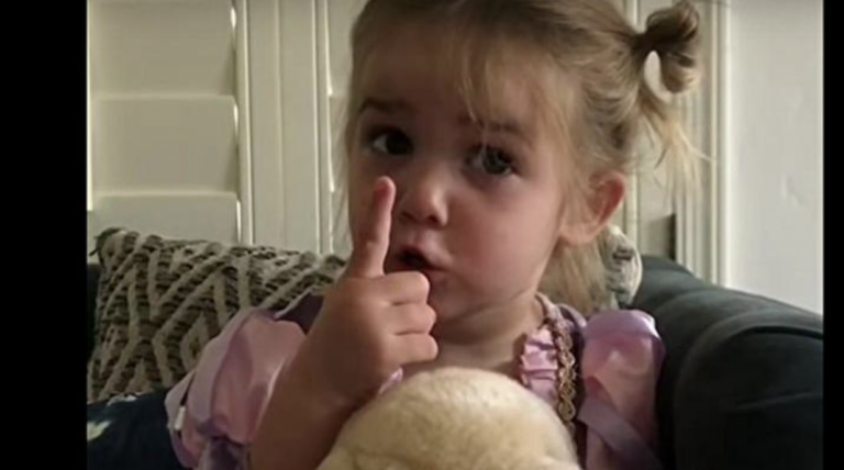 Her ‘Rundown’ Of First Day Of Preschool Has The Internet In Laughter