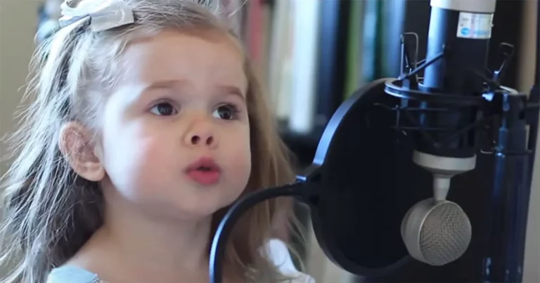 3 Yr Old Leaves Dad In Tears After Singing Her Favorite Song