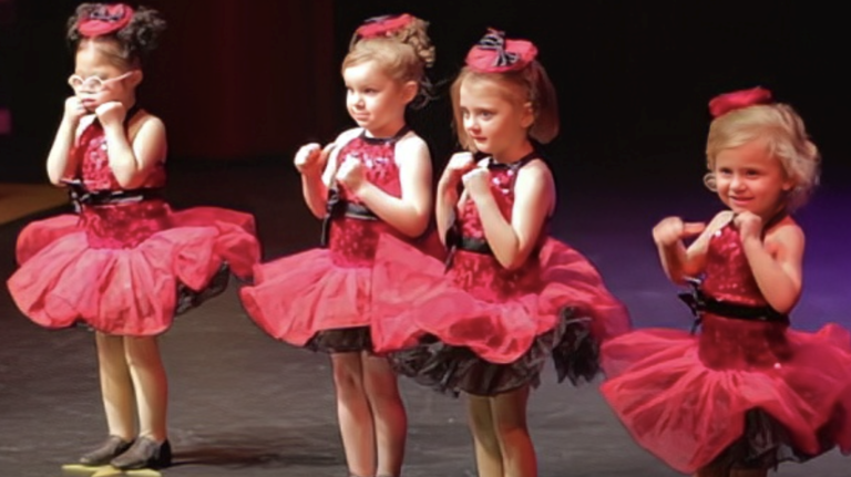 4 Little Girls Line Up for Dance Recital – But Watch the One on Each End