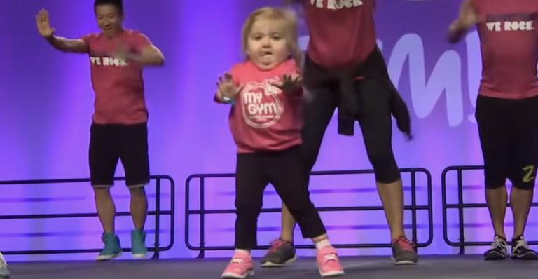 The cutest Zumba dance you have ever seen. The little girl stole everyone’s attention and hearts