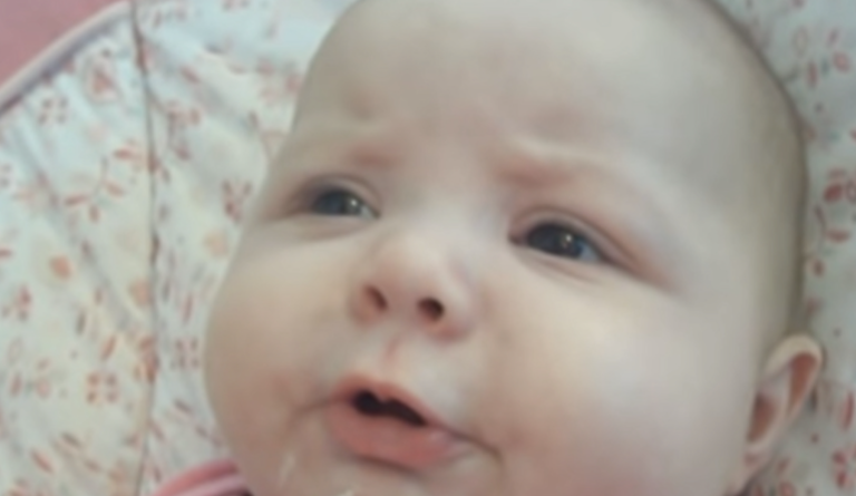 Baby of three months singing ‘Twinkle, twinkle, little star’. This video will give you a good mood for the rest of the day