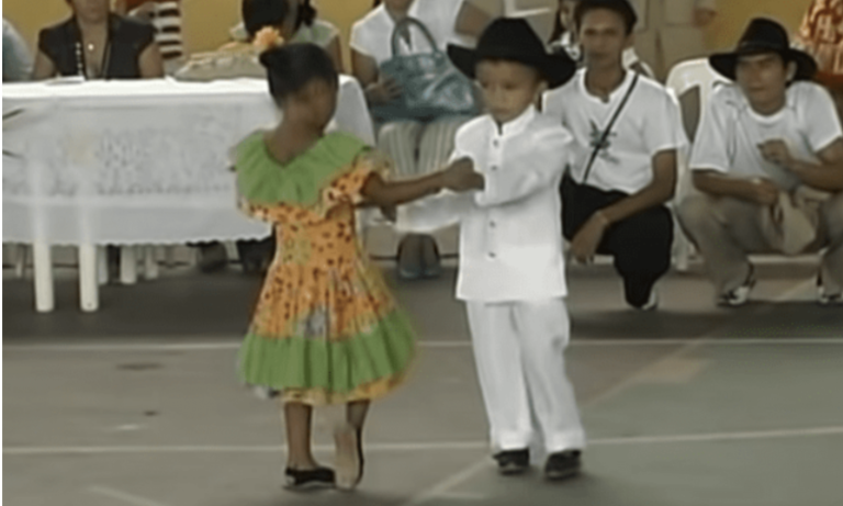 3-Year-Old Dancers Perform The “Joropo” In Front Of Hundreds Of People