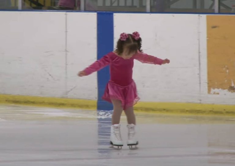 3 year old Brynn Cartagena left everyone in awe after the Ice Skate Competition 2014