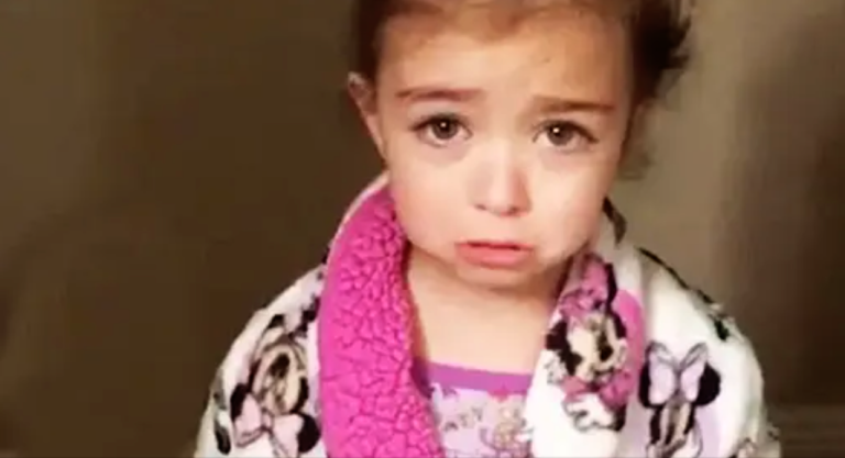 The Little Girl Doesn’t Like Her Mum and Wants a New One – See How She Conveys It.