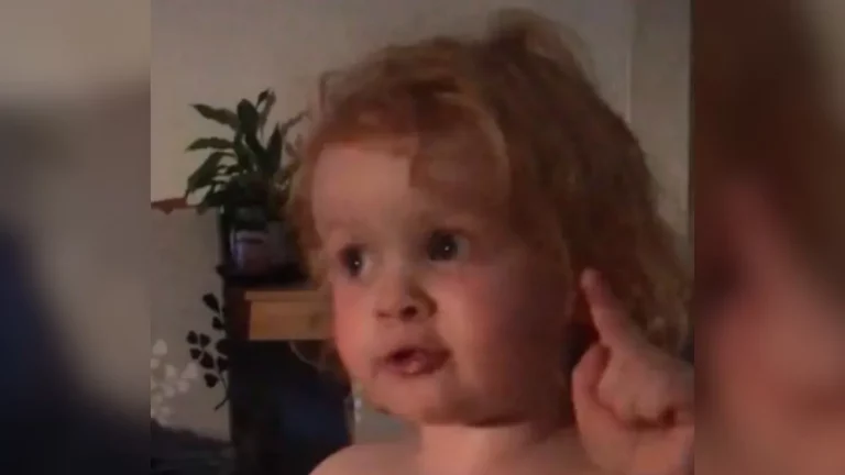 “I’m Seck An’ Tired,” Toddler Spouts Hilarious Rant In Scottish Accent