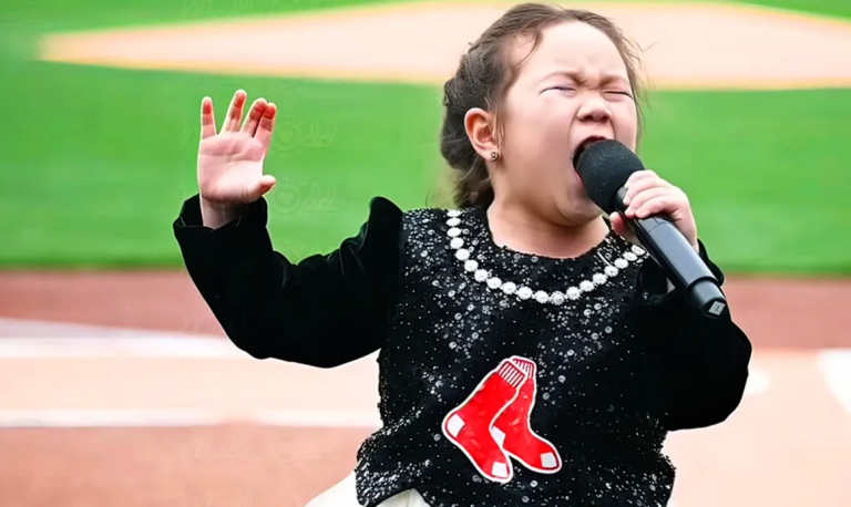 Pint-sized powerhouse explodes the Anthem with her vocal fireworks