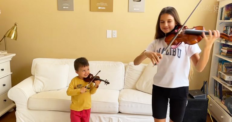 3-year-old brother’s crazy violin performance