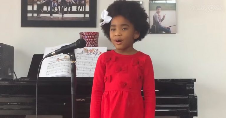 Child prodigy sings like 5-year-old Whitney Houston