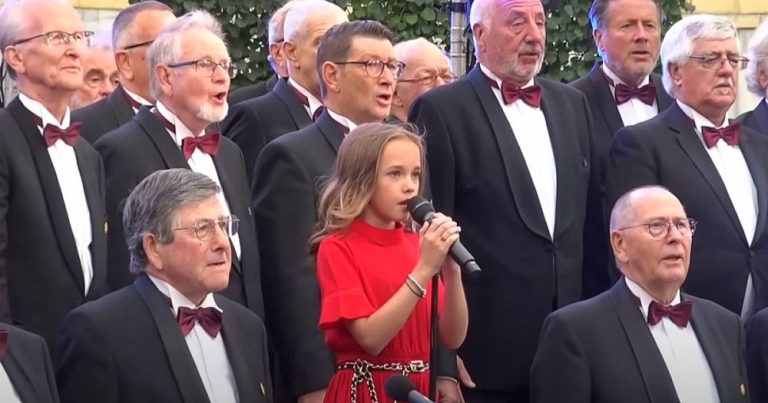 Soulful Duet: 13-Year-Old’s ‘Hallelujah’ with Male Choir