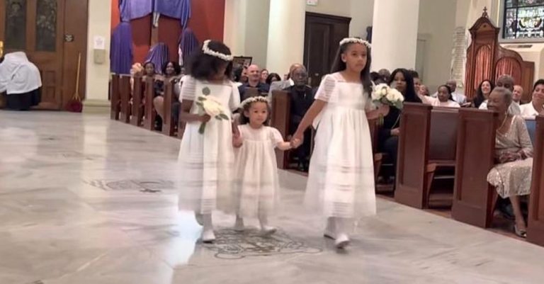 Tiny flower girl pulls hilarious move on aisle leaving guests rolling