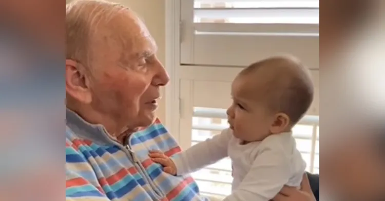 After Months Of Silence, Grandpa With Alzheimer’s Speaks The Most Precious Words.