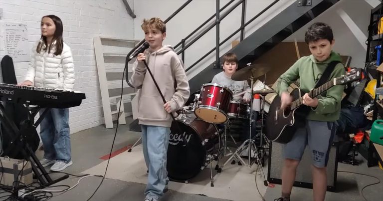 Kids’ Amazing Rendition of ‘Here Comes The Sun’ by The Beatles