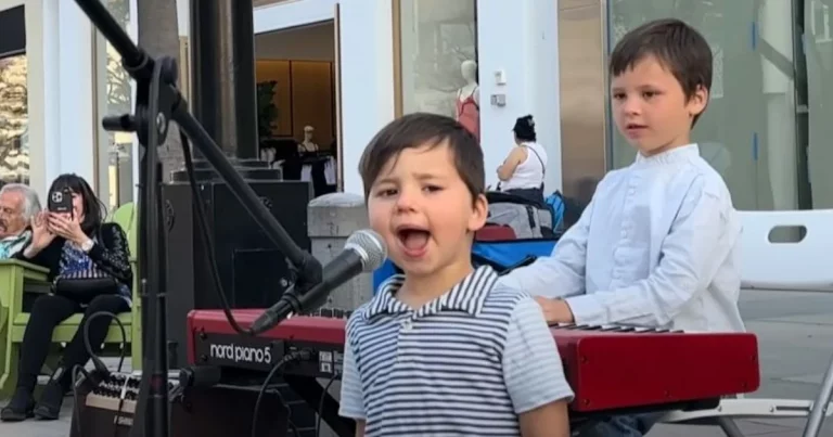 3-year-old delivers the most adorable ‘Hallelujah’ that stops people in the street