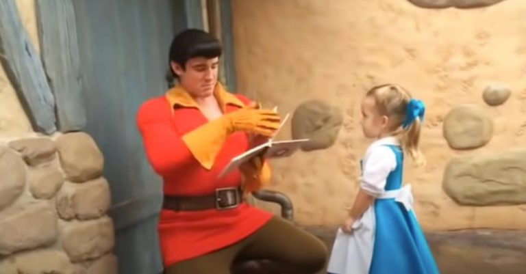 Tiny girl dressed as Belle meets Gaston getting 2M views when she works her charm on him