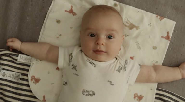 Too cute for words! A 3-month-old baby boy tries to speak