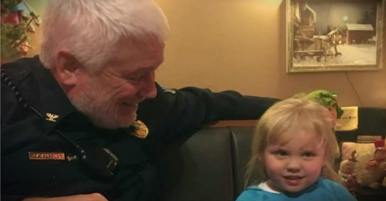 3-Year-Old Girl Mistakes White-Haired Police Officer For Santa Clause