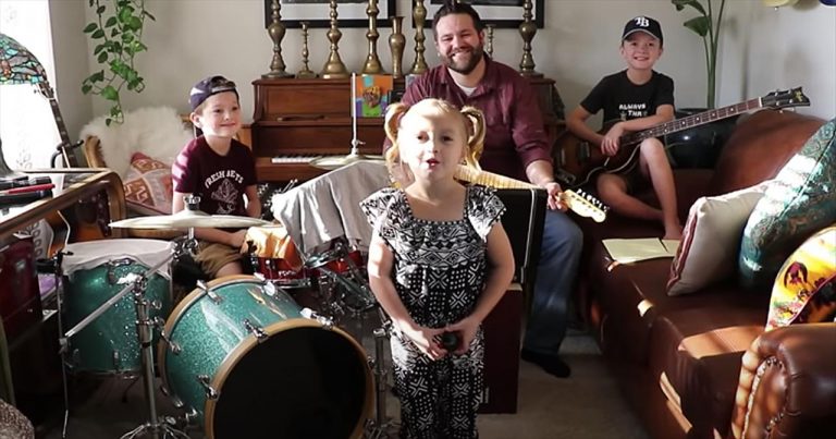 3 Siblings And Dad Play ‘Come Together’ In The Living Room