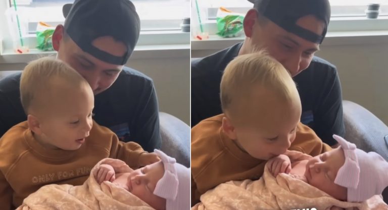 The purest words ”I love you”: Little boy’s amazing reaction meeting his newborn baby sister