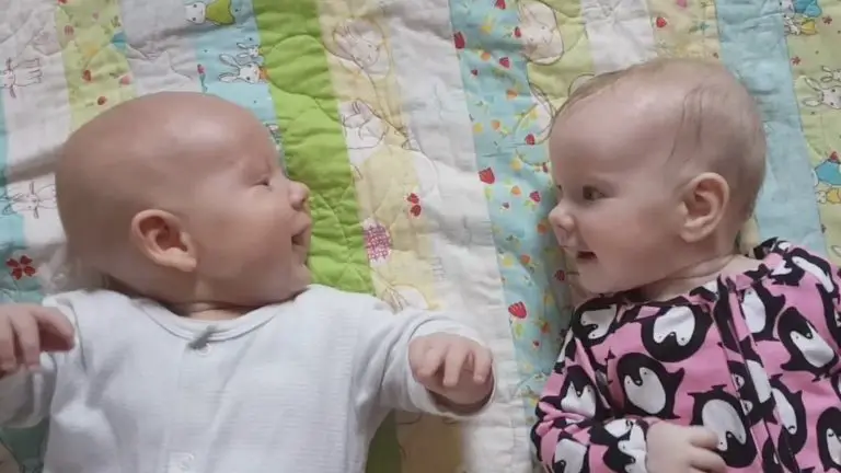 The cutest twins communicating with each other! Take your daily dose of positivity!