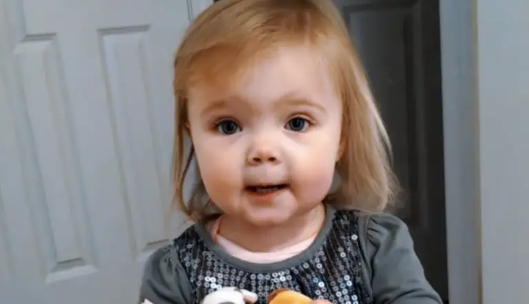 With a classic nursery rhyme, a cute 2-year-old breaks the internet.